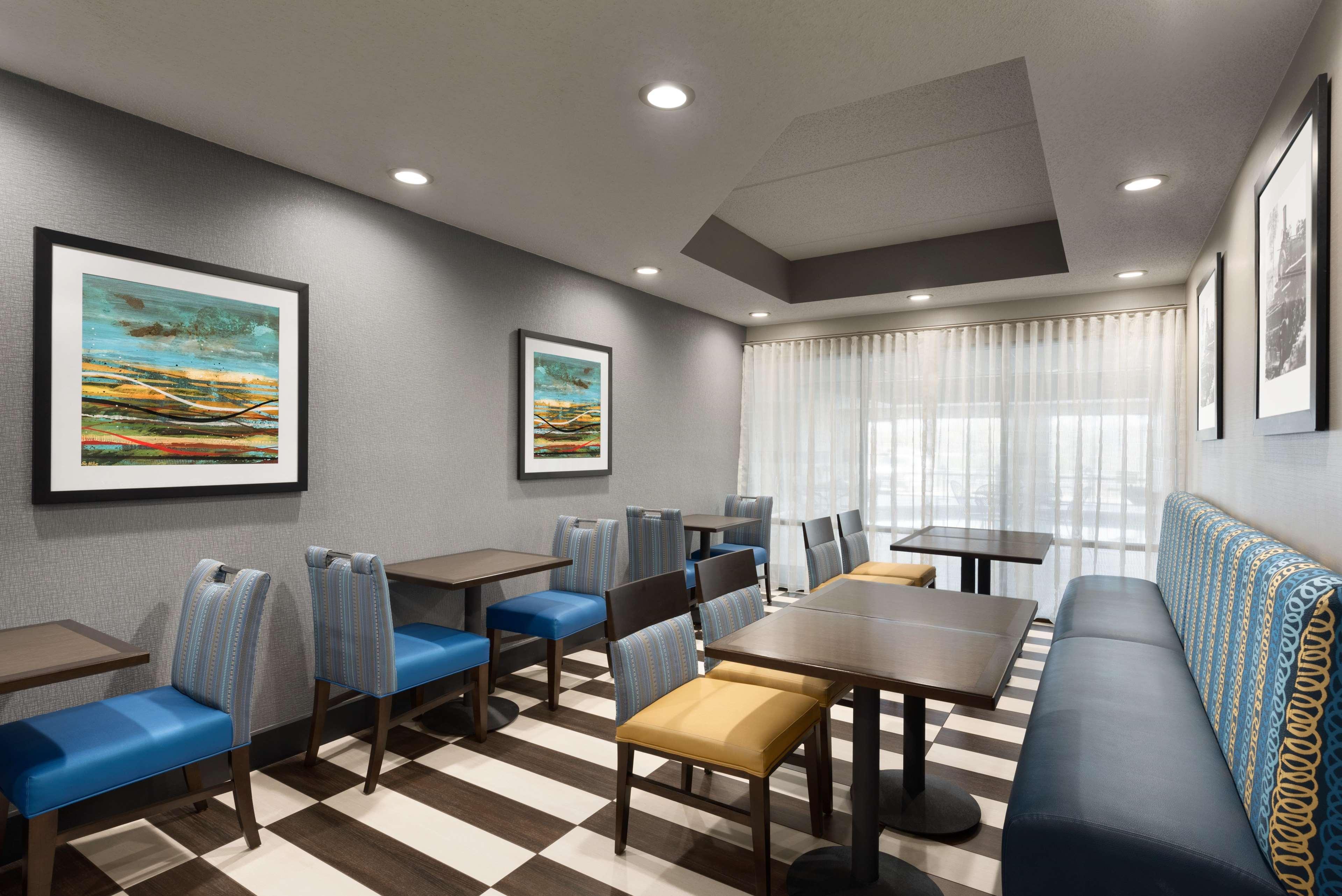 Hampton Inn Appleton-Fox River Mall Area Zewnętrze zdjęcie