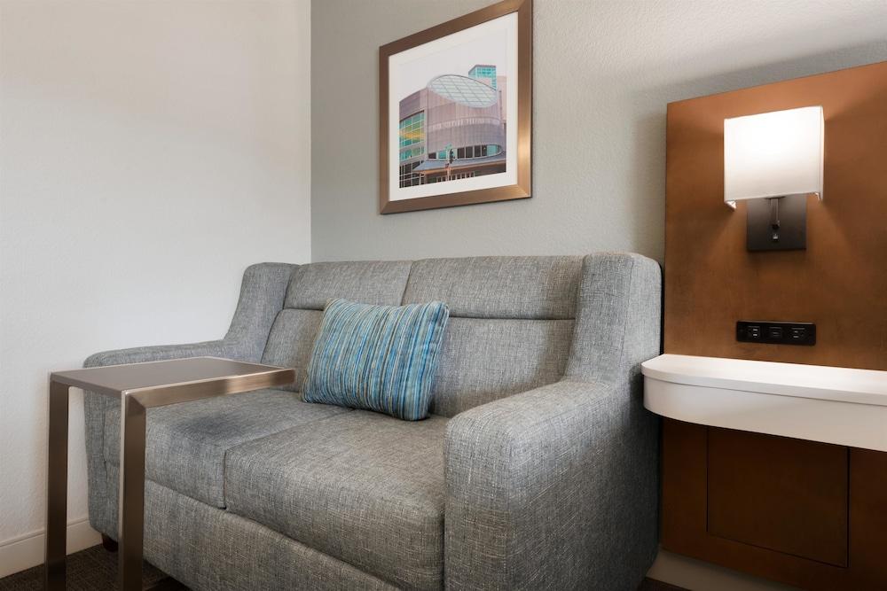 Hampton Inn Appleton-Fox River Mall Area Zewnętrze zdjęcie